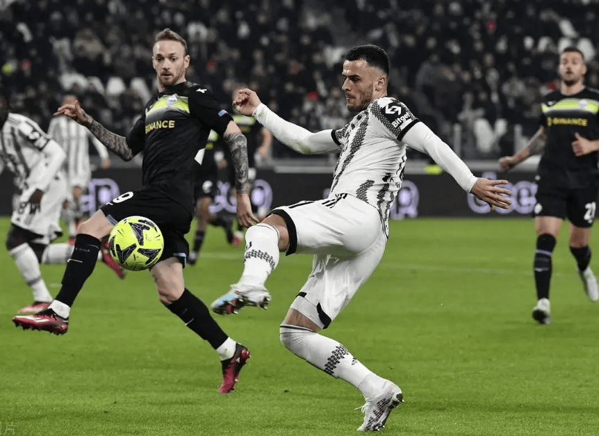 拉齐奥客场战平对手，保持不败