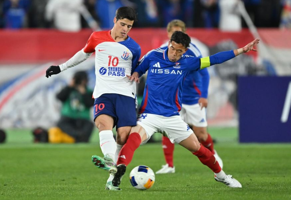 包含申花主场不敌富力，遭遇联赛两连败的词条