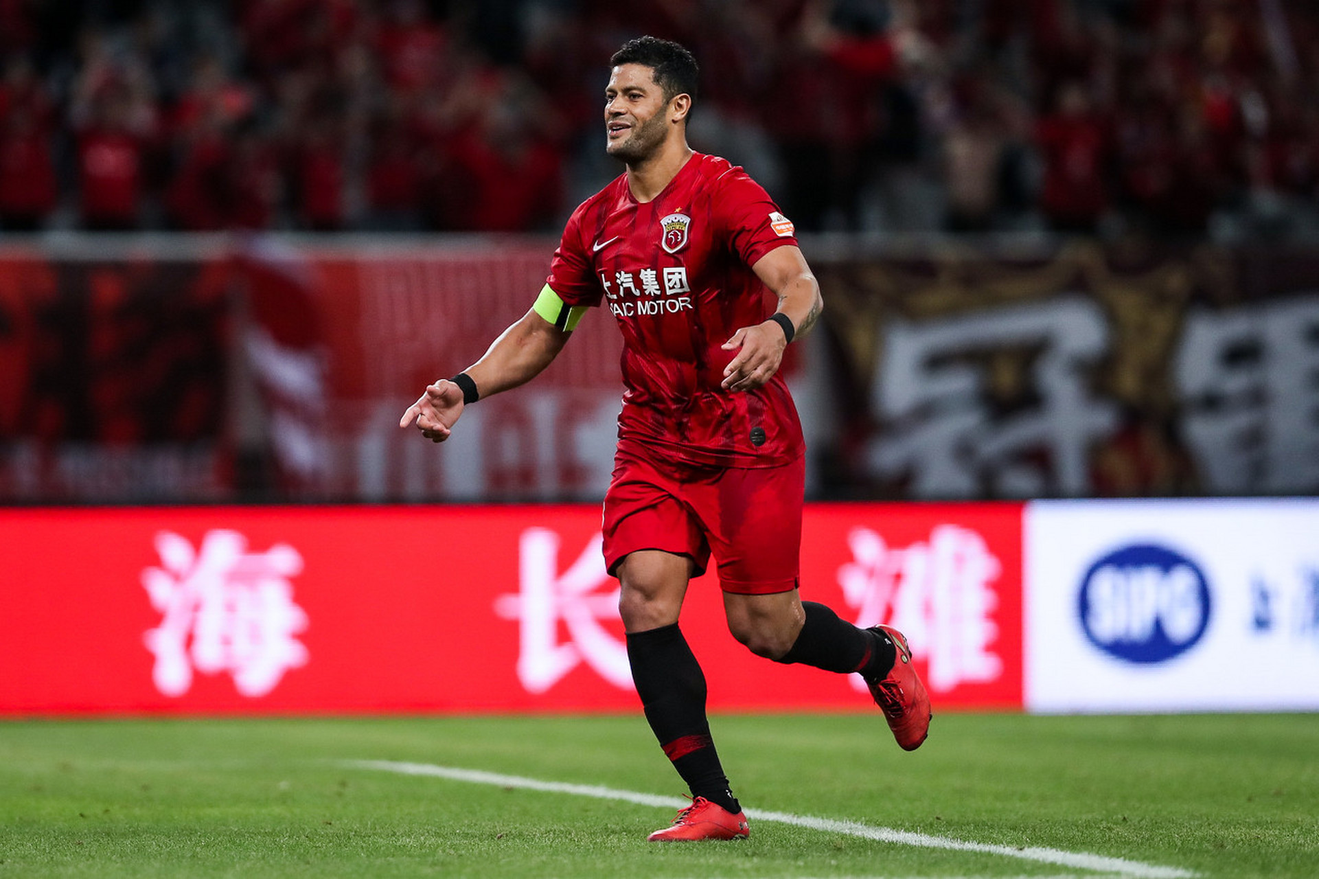 联赛开启辉煌篇章,南亚球队奋力夺冠 联赛开启辉煌篇章,南亚球队奋力夺冠