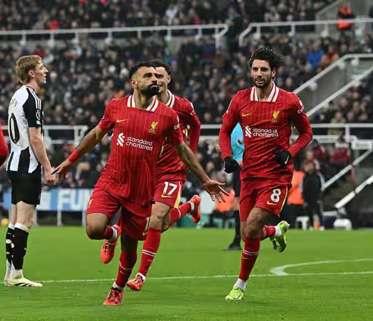 利物浦主场击败阿斯顿维拉，继续保持胜利势头！的简单介绍