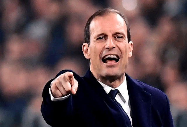 包含AC米兰连续三场比赛失利，主帅面临批评的词条