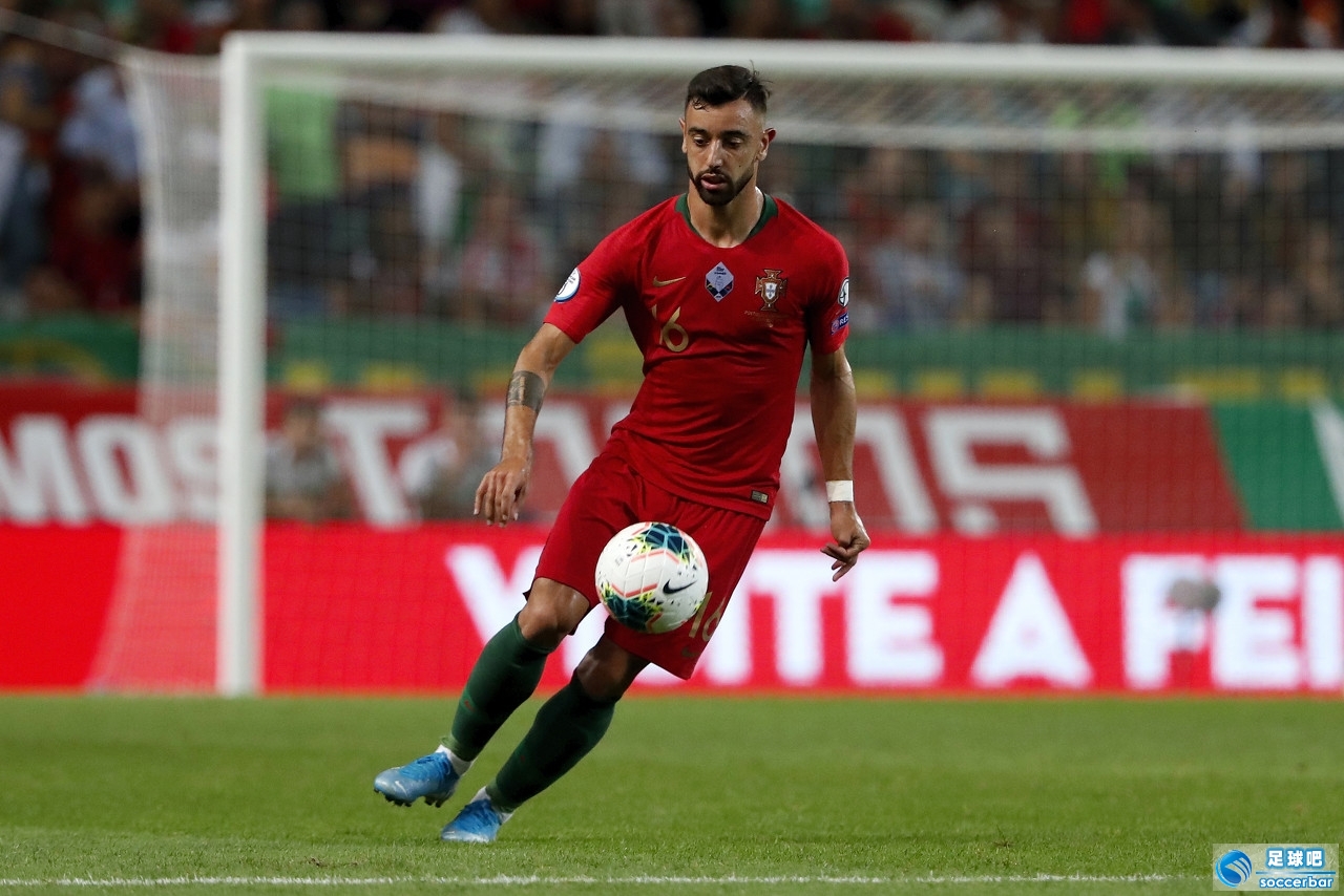 乌克兰足球发展方向，布鲁诺助力球队技战术提升的简单介绍